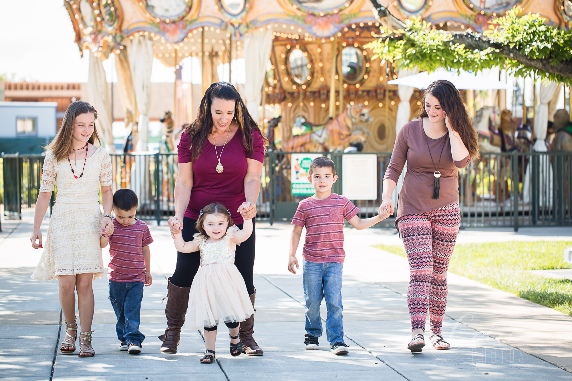 Family pictures with carousel